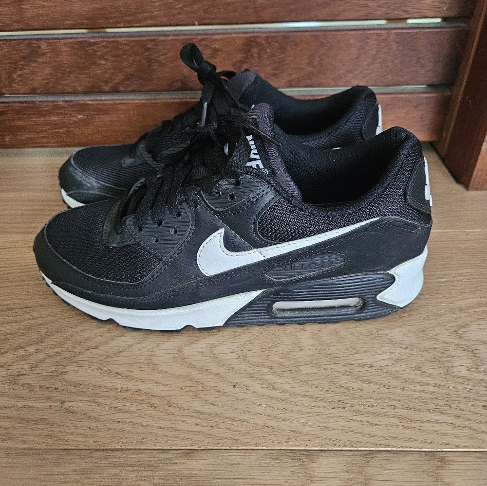 Nike Air
